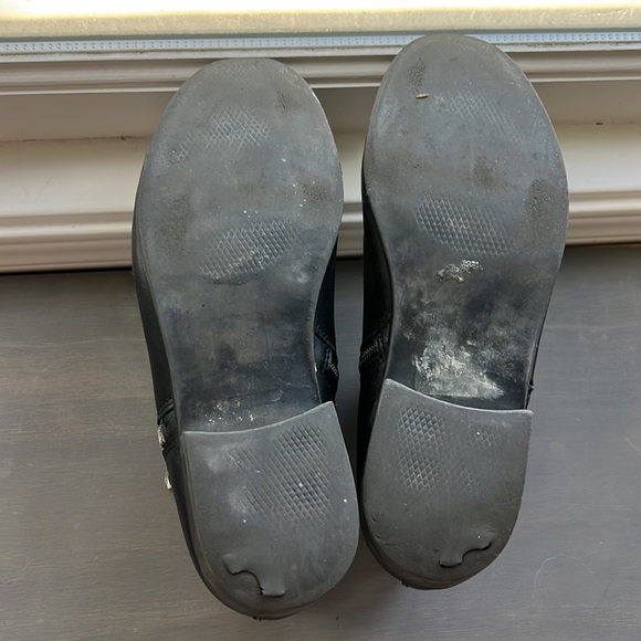 🆑 [4/$20] Steve Madden Black Leather Silver Zipper Heeled Ankle Booties - Picture 5 of 10